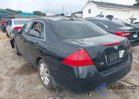 2006 Honda Accord 3.0 Ex из США, поврежденный, VIN 1HGCM66506A043944